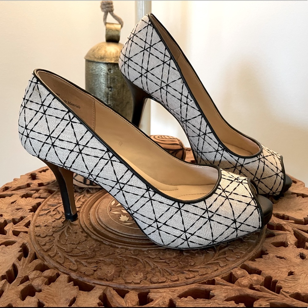 Coach + Four Pumps - Size 6.5